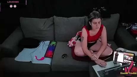 Bella_and_Marie webcam model stream image