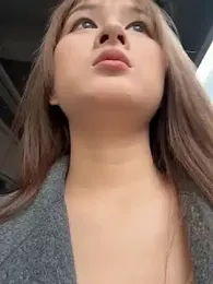 yuki_june webcam model stream image