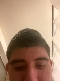 Yann_18 webcam model stream image