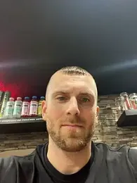 trainwithme webcam model stream image