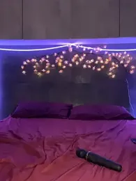 YumiLux webcam model stream image