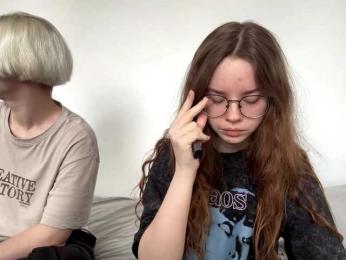 sweetNbig webcam bongacams model stream image