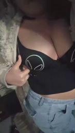 ALIENSEXY99 webcam model stream image