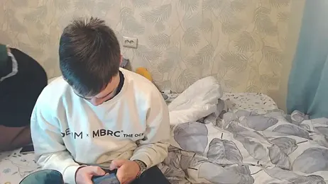 WeGiveJoy webcam model stream image