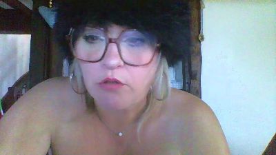 sexyglam webcam model stream image