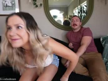 livanddrew webcam model stream image