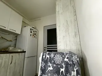 BlueEyes_BB webcam stripchat model stream image