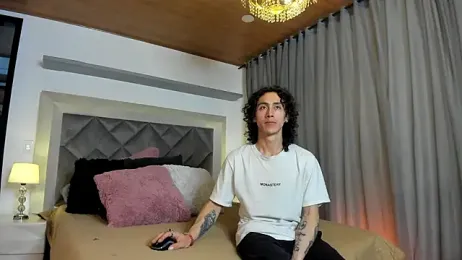 CalmaCaos webcam model stream image