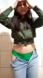 Flakita-more webcam model stream image