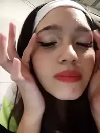 dieciochoyundia webcam model stream image