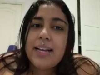 sheeylaroee webcam camsoda model stream image