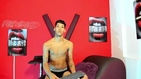 GREEN_BOYS webcam model stream image