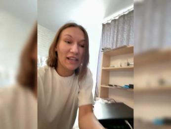 klava11 webcam model stream image