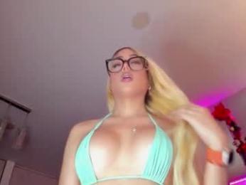 izamarqueen webcam model stream image