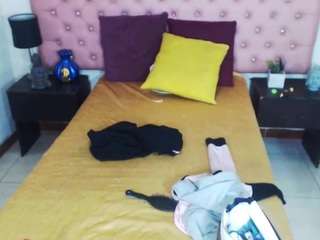 andrea-safeira webcam camsoda model stream image