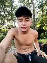 attractive-sexx webcam model stream image