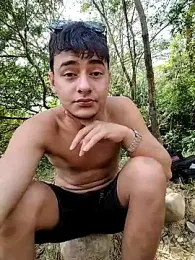 attractive-sexx webcam model stream image