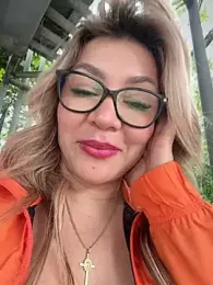 DIANITA_1988 webcam stripchat model stream image