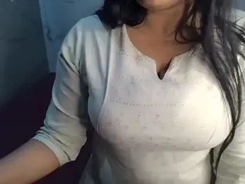 Trezza webcam model stream image