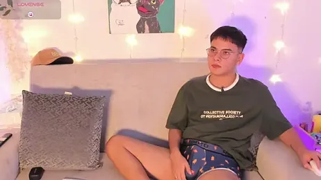 Young_Ben webcam model stream image