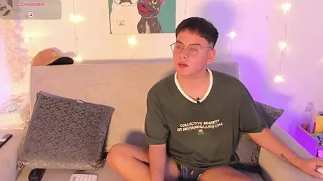 Young_Ben webcam model stream image