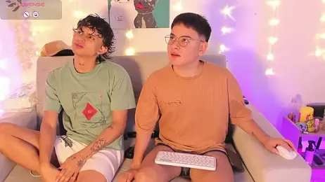 Young_Ben webcam model stream image