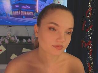 Caridad Mcgee webcam flirt4free model stream image