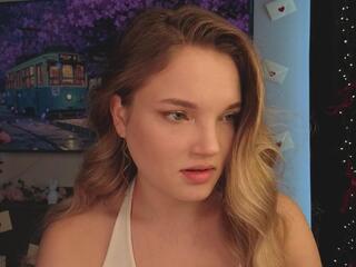 Caridad Mcgee webcam model stream image