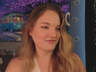 Caridad Mcgee webcam model stream image