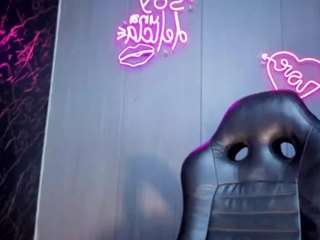 orlyshot webcam camsoda model stream image