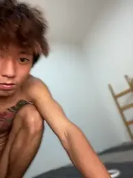 luo-77 webcam model stream image