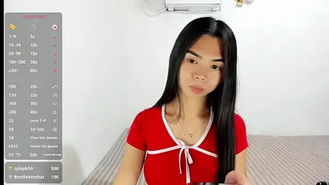 UrHotSexyShine webcam model stream image