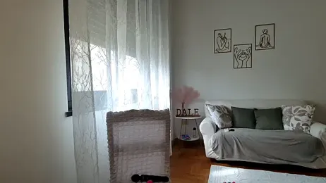 Daleliana webcam model stream image