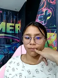 SofieLove_01 webcam model stream image