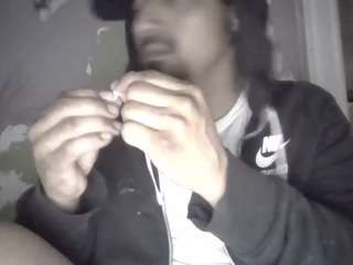 elmonstro690 webcam model stream image