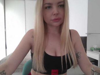pinkpanther8899 webcam bongacams model stream image