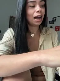 GrlAlice webcam model stream image