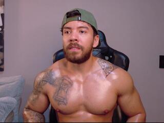 Owen Seth webcam model stream image