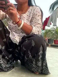 Ishikaranaa webcam model stream image