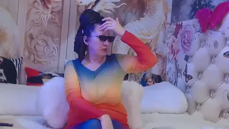 NightOrhideya webcam model stream image