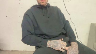 Mikeeeyyy webcam model stream image