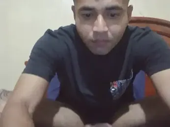 User_02_ webcam model stream image