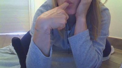 BlueViolet78 webcam model stream image