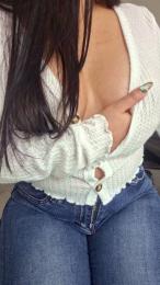 isabella323 webcam cam4 model stream image