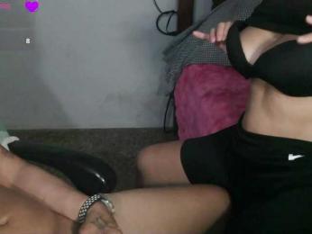 twosex8 webcam model stream image