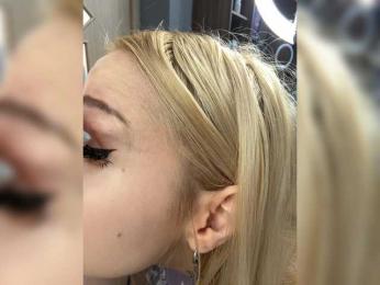 freakfarm webcam model stream image