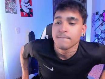 chriss_wg_ webcam model stream image