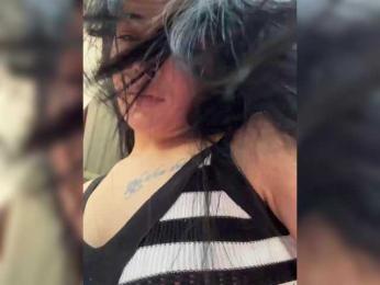 Majo-melisa webcam model stream image