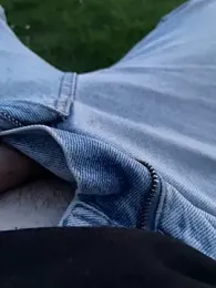 Leonddx webcam model stream image
