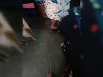 Sara-301 webcam model stream image